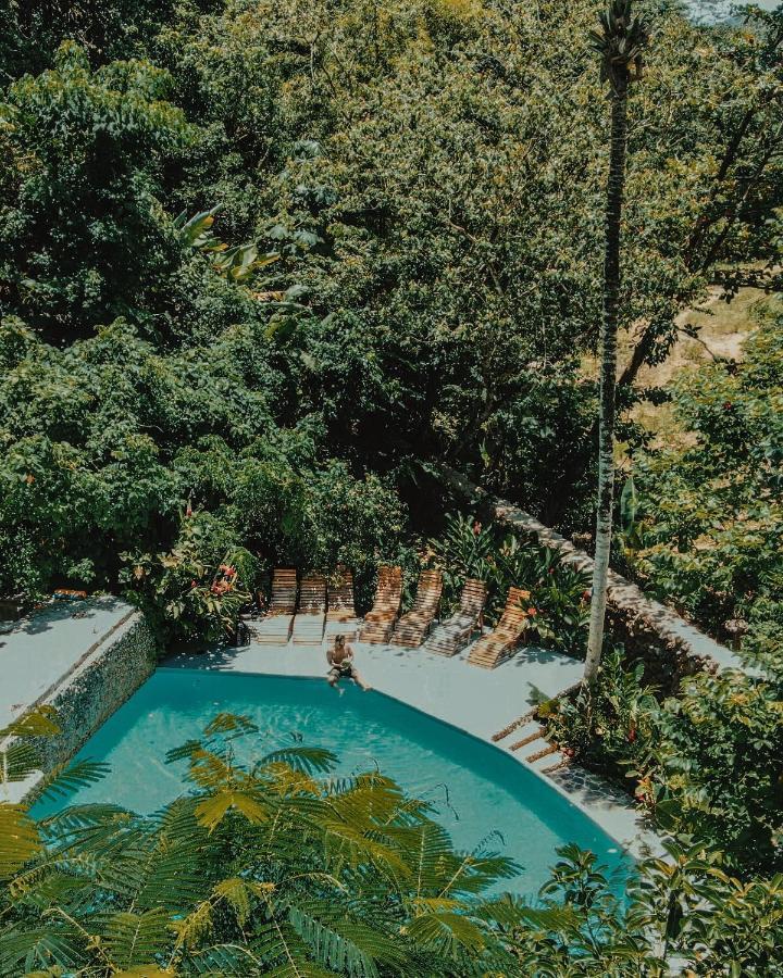 Dominican Tree House Village El Valle Exterior photo